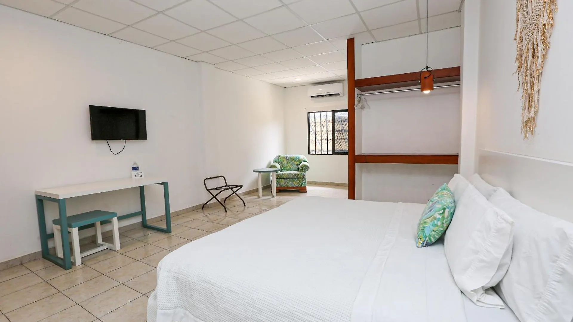 Hotel & Suites Arges - Centro تْشيتومال المكسيك